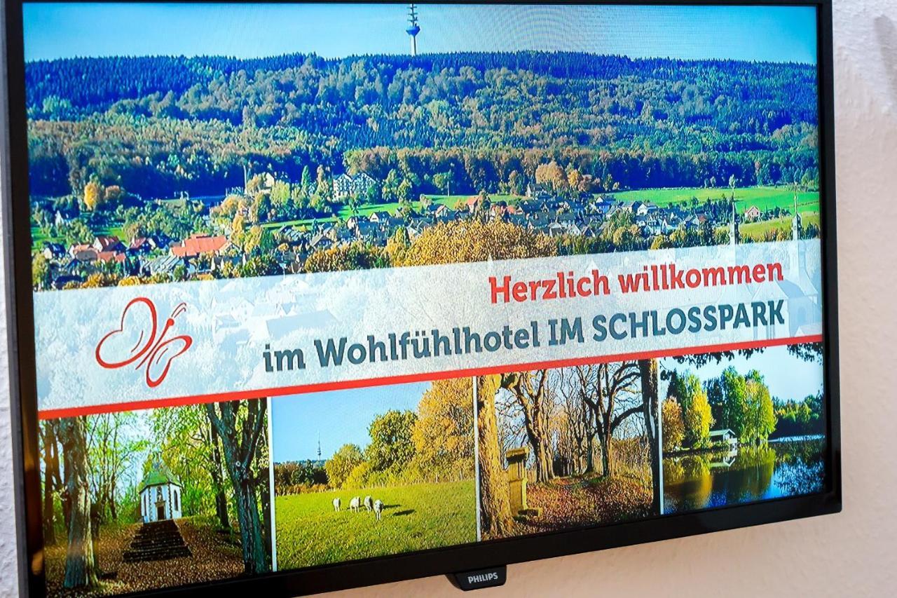 Wohlfuehlhotel Im Schlosspark - Self Checkin Willebadessen Luaran gambar